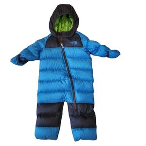 The North Face 550 Goose Down filled Baby Bunting. 6-12 Months. Blue green.